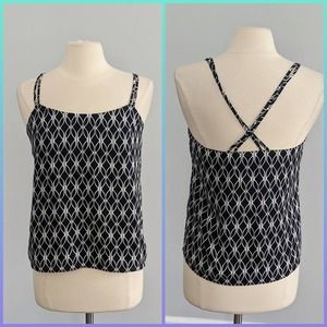 Black and White Patterned Women's Top